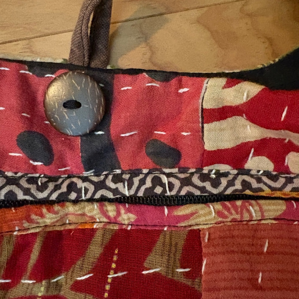 NWT set of 2 crossbody bags - Picture 8 of 15